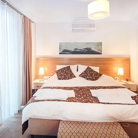فيلة Great House With Shared Pool And Balcony In Gocek غوجيك