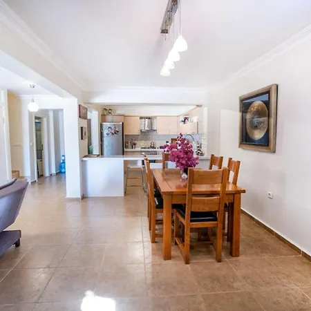 빌라 Great House With Shared Pool And Balcony In Gocek *
